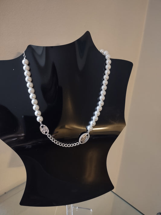 Choker Pearl Necklace with Silver